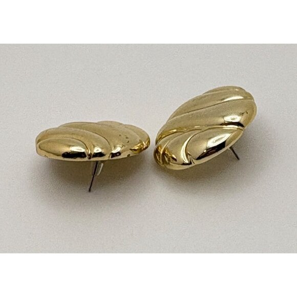 Vintage Gold Tone Stud Earrings Textured Swirl Design Fashion Jewelry Retro 80s - Picture 3 of 6